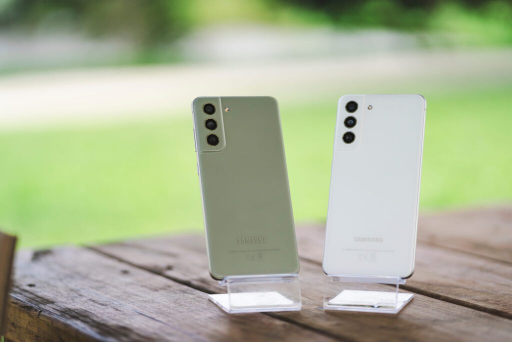 Phone Trends to Watch in 2025 | why a samsung should be your next phone